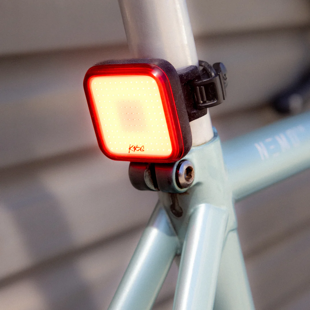 Blinder 1000 & Blinder Square Rear Bike Light Set - Image 2